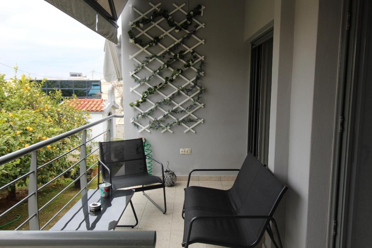 Lovely 2-Bedroom Apartment Atenas Exterior foto